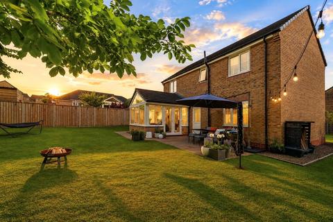 3 bedroom detached house for sale, Glenfields Road, Pembrokeshire SA61