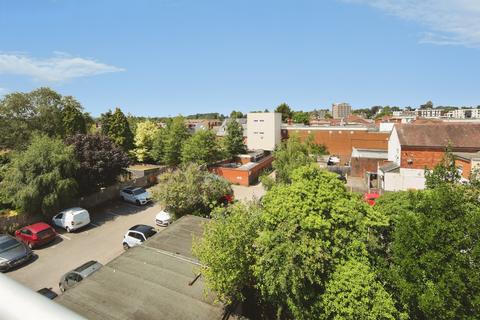 2 bedroom apartment for sale, Warwick Road, Kenilworth