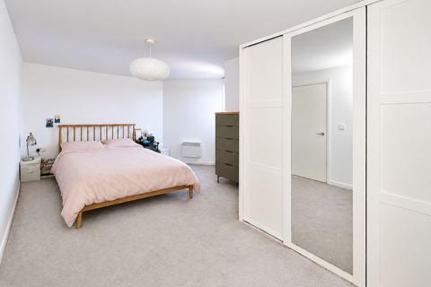 2 bedroom apartment for sale, Warwick Road, Kenilworth