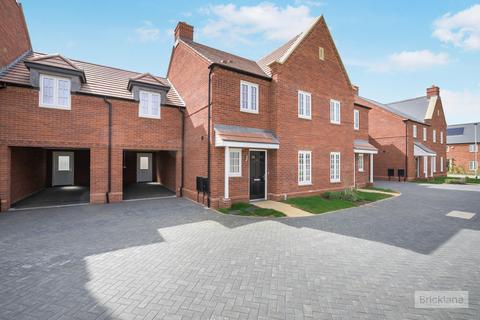 3 bed property for rent in Senliz Road, Huntingdon, PE28