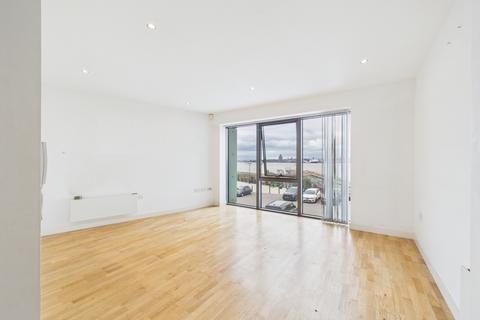 2 bedroom flat to rent, 19 Princes Parade, Liverpool L3
