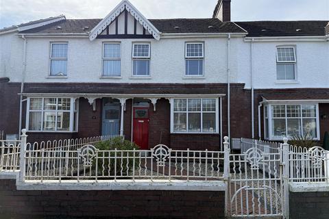 3 bedroom terraced house for sale, Coleshill Terrace, Llanelli