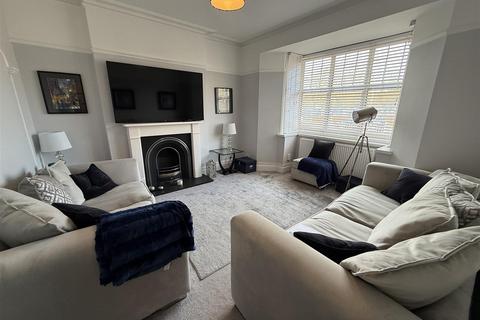 3 bedroom terraced house for sale, Coleshill Terrace, Llanelli
