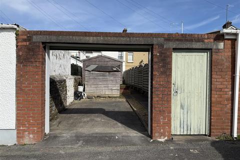 3 bedroom terraced house for sale, Coleshill Terrace, Llanelli