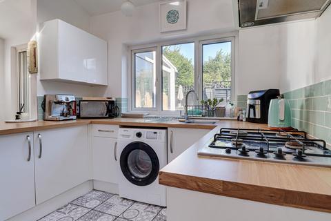 2 bedroom flat for sale, Batchwood Drive, St Albans, St Albans, AL3