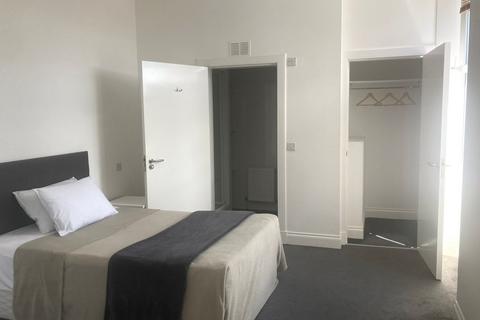 5 bedroom maisonette to rent, Sime Place, Galashiels, TD1