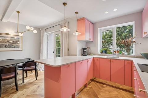 4 bedroom detached house to rent, Sussex Square, London W2