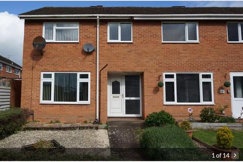 3 bed semi-detached house for rent in Hill Street, Warwick, CV34