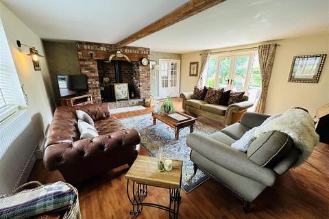 5 bedroom barn conversion for sale, Asselby, Goole