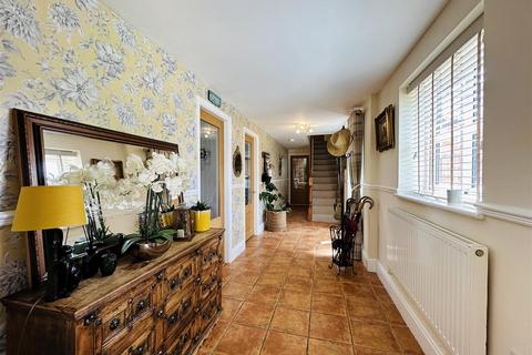 5 bedroom barn conversion for sale, Asselby, Goole