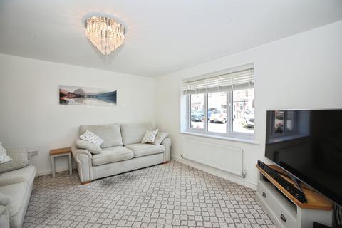 4 bedroom detached house for sale, Cae'r Delyn, Oakdale, Blackwood