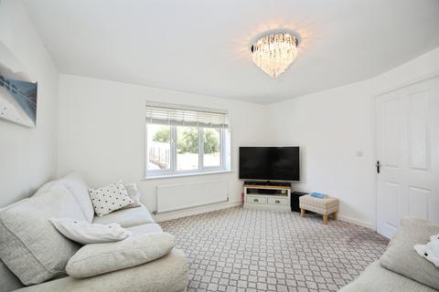4 bedroom detached house for sale, Cae'r Delyn, Oakdale, Blackwood
