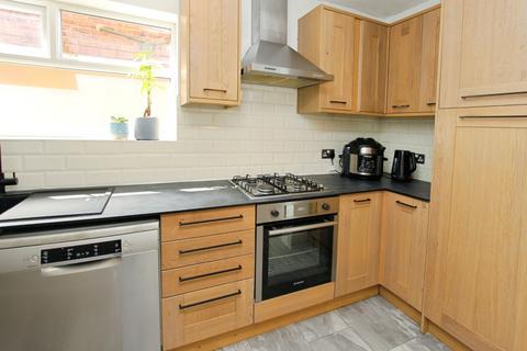 3 bedroom semi-detached house to rent, Erewash Grove, Toton, NG9