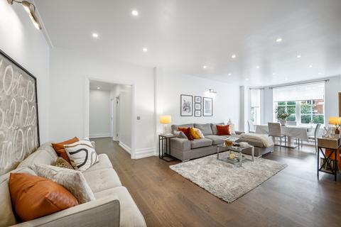 2 bedroom apartment to rent, Grove End Road, London, NW8