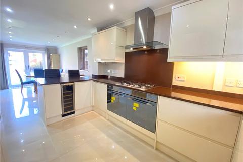 4 bedroom detached house for sale, Tracy Close, Swindon SN25
