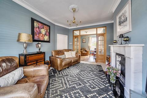 4 bedroom terraced house for sale, Heather Road, Lee