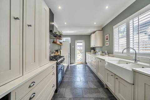 4 bedroom terraced house for sale, Heather Road, Lee