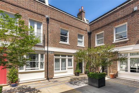 undefined, St. Michael's Mews, Belgravia, London, SW1W
