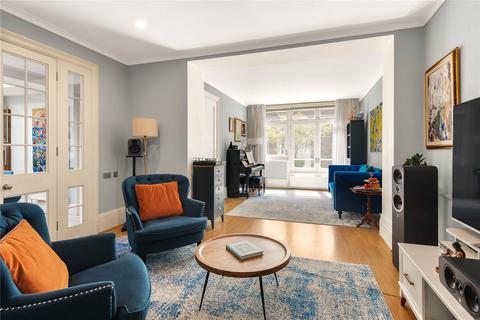 undefined, St. Michael's Mews, Belgravia, London, SW1W