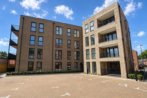 3 bedroom apartment for sale, Carters Close, Reading, Berkshire