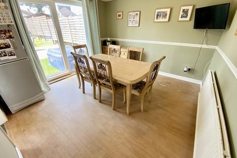 3 bedroom detached house for sale, Mynydd Garnllwyd Road, Morriston, Swansea, City And County of Swansea.