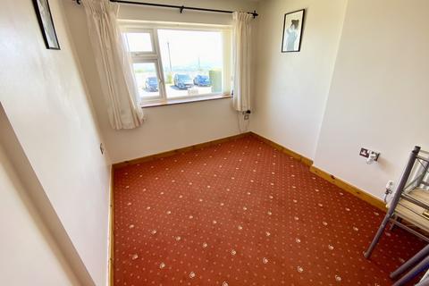 3 bedroom detached house for sale, Mynydd Garnllwyd Road, Morriston, Swansea, City And County of Swansea.