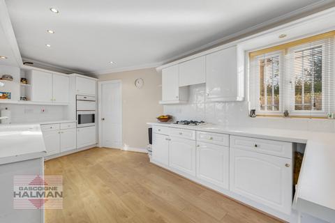 4 bedroom detached house for sale, Wolverton Drive, Wilmslow, SK9