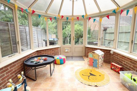 3 bedroom semi-detached house for sale, Rogers Meadow, Marlborough, SN8 1DZ