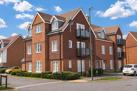 2 bedroom flat for sale, Hoadley Road, Horley RH6