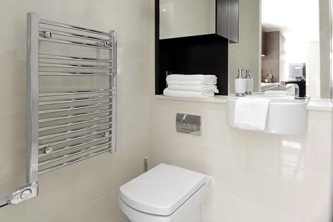 Studio to rent, Judd Street, London WC1H