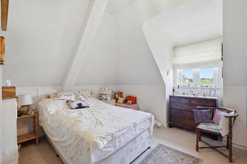 1 bedroom retirement property for sale, Regency Lodge, Albert Road, Buckhurst Hill