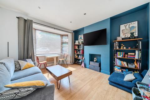 2 bedroom maisonette for sale, Kirkdale, Sydenham, London, SE26