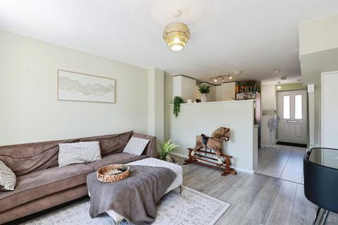 2 bedroom terraced house for sale, Nelsons Way, Stockton, SOUTHAM