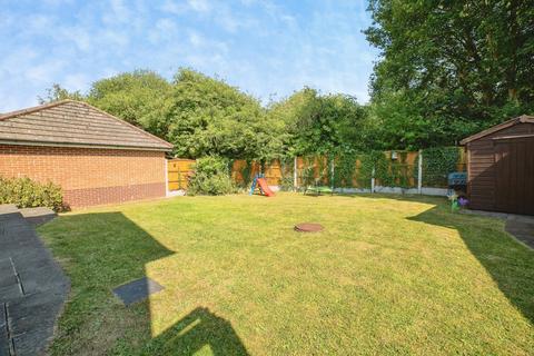 4 bedroom detached house for sale, Chestnut Gardens, SUTTON-IN-ASHFIELD, Nottinghamshire, NG17