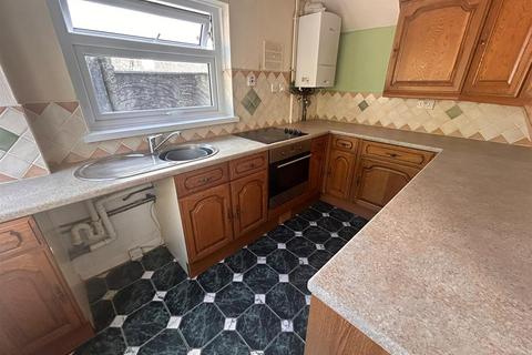 3 bedroom semi-detached house for sale, Clos Rhymni, Cwmrhydyceirw, Swansea