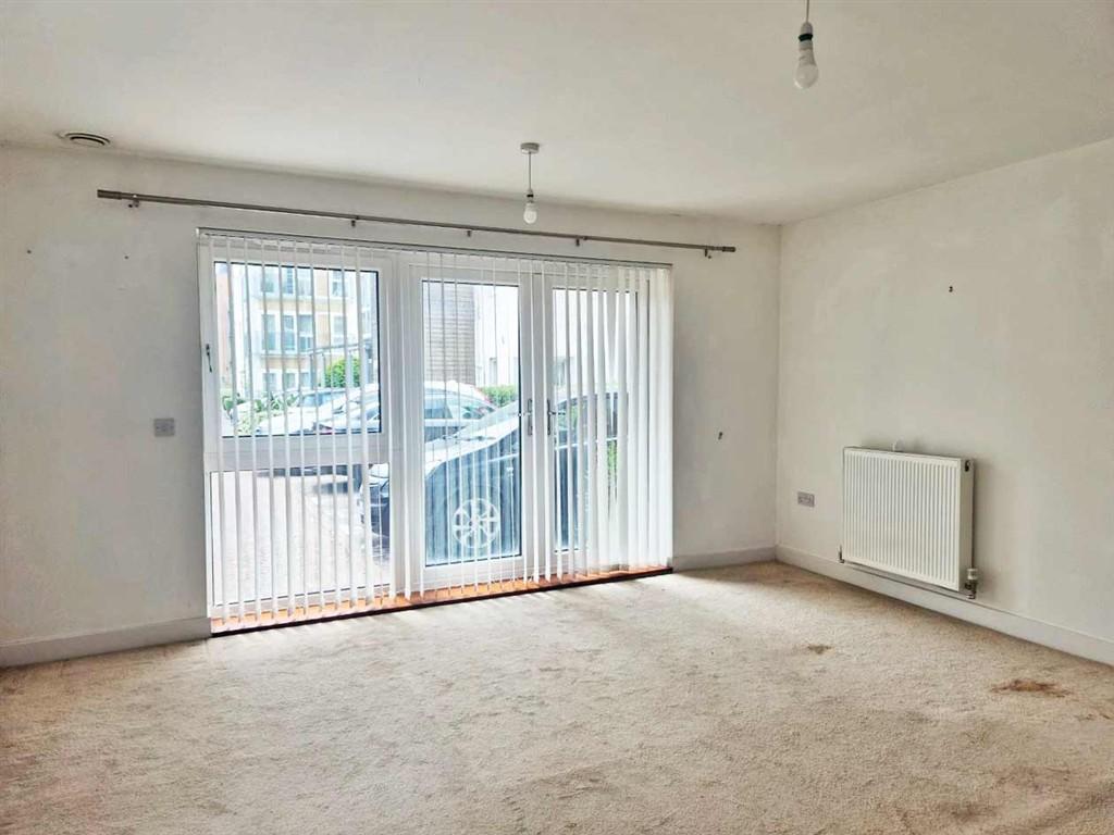 Apartment in Southampton - View 4