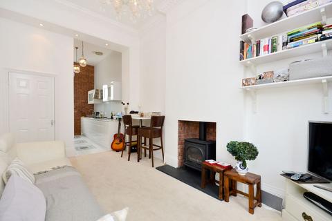 1 bedroom flat for sale, Gloucester Terrace, Bayswater, London, W2