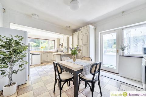 4 bedroom detached house for sale, Yester Drive, Chislehurst