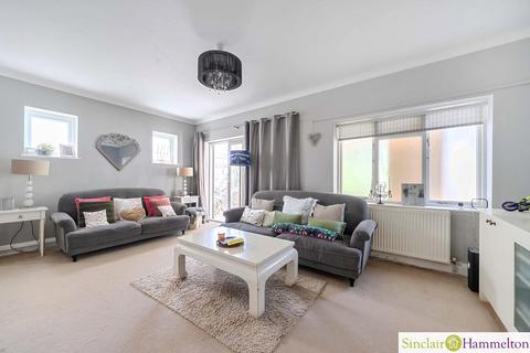 3 bedroom detached bungalow for sale, Mayfield Road, Bromley