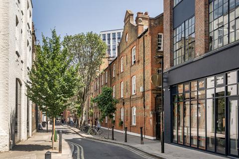 Macklin Street, Covent Garden, London, WC2B