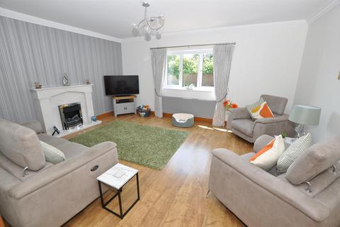 3 bedroom house for sale, Pen Y Ffordd, St. Clears, Carmarthen