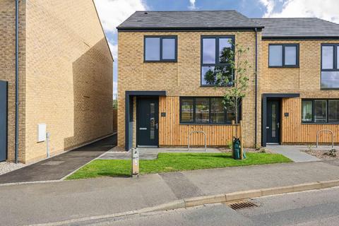 3 bedroom semi-detached house for sale, Northfield Avenue, Cambridge