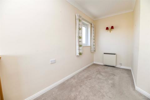 2 bedroom apartment for sale, Old Milton Road, New Milton, Hampshire, BH25