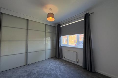 3 bedroom detached house to rent, Waterway Terrace, East Kilbride, South Lanarkshire, G74