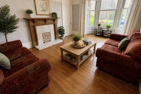 2 bedroom flat to rent, Blackness Avenue, Dundee,