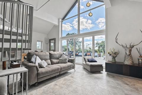 4 bedroom detached bungalow for sale, Poplar Grove, Forest Town, NG19