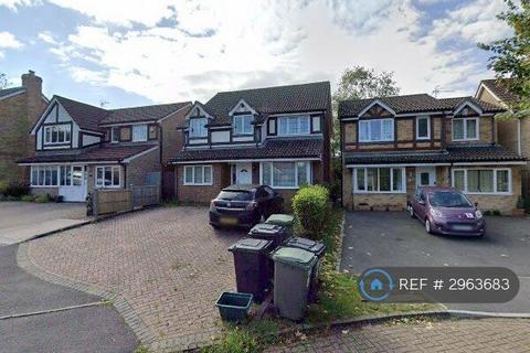 1 bedroom in a house share to rent, The Brackens, Basingstoke, RG22