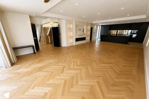 5 bedroom detached house for sale, Ladies Walk Drive, Wilmslow