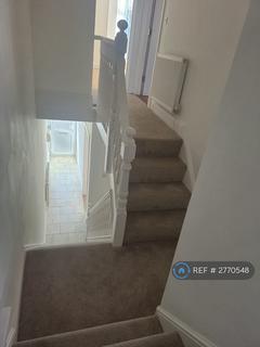 4 bedroom terraced house to rent, Cromwell St, Swansea, SA1