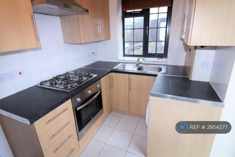 3 bedroom flat to rent, Grafton Chambers, London, NW1